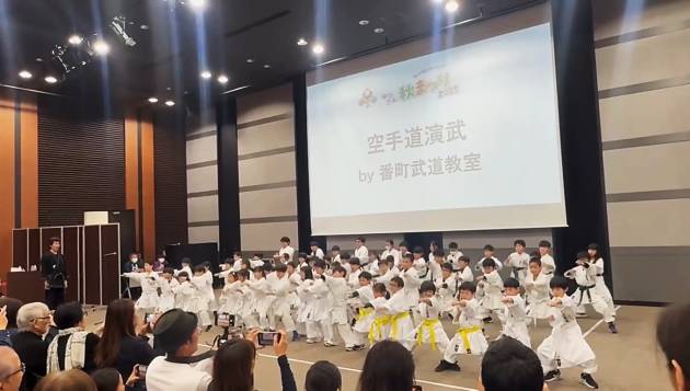 �T������H�܂�2025